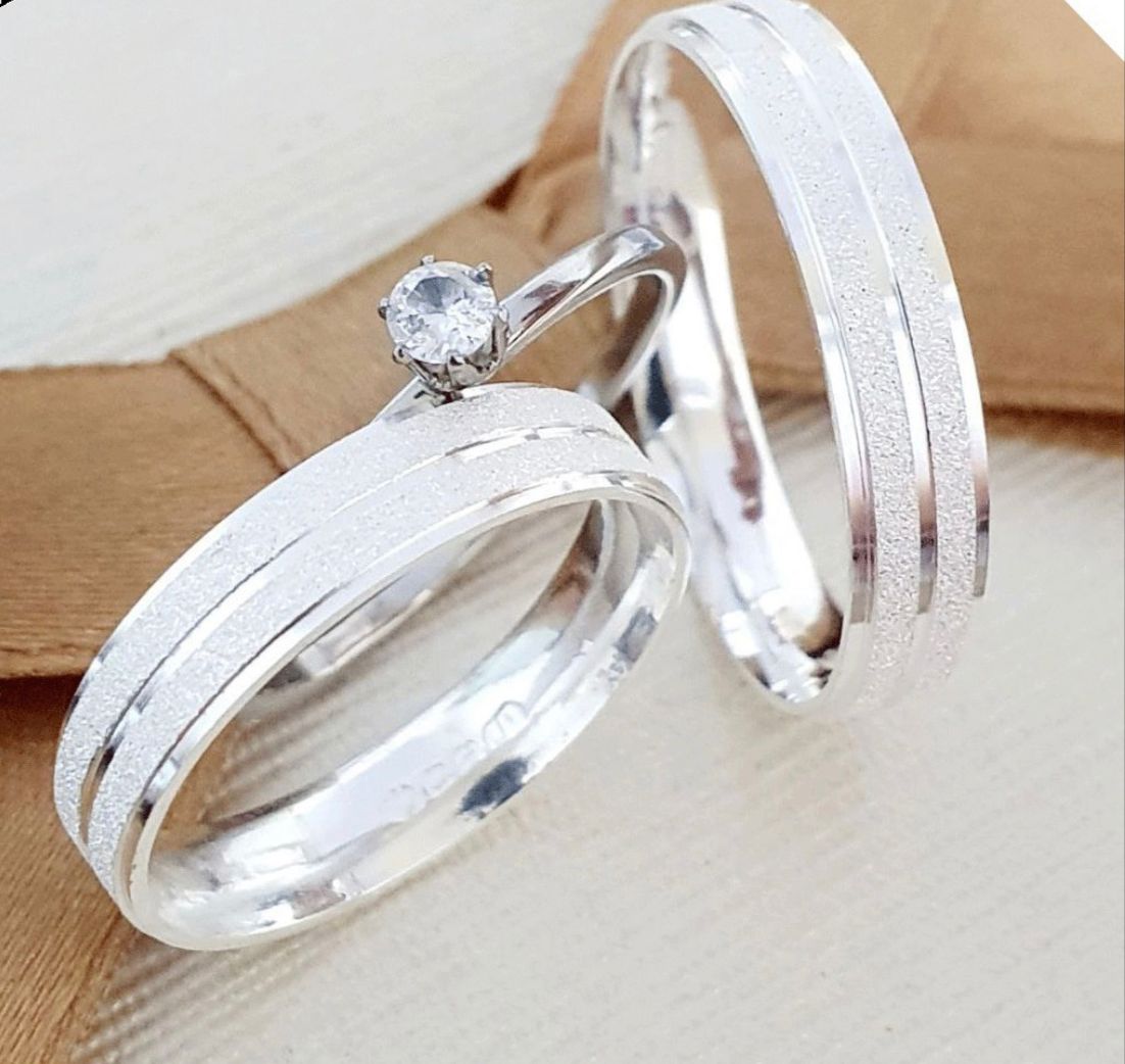 303.jpg Par Aliança Prata 950 Reta 6MM Jateada - Imagem 1