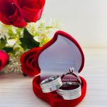 Par Alianças de Aço Inoxidável Prata 7MM Jateada Dois Frisos