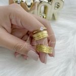 Par Alianças de Aço Inoxidável Dourada 2 friso no canto escovada