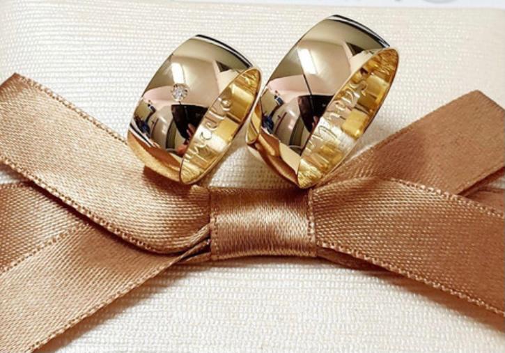 mod-abaul-8mm-e-pedra.jpg Par Alianças de Moedas Antiga Abaulada e Pedra - Imagem 1