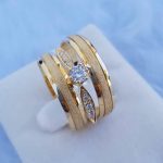 Par Alianças de Moedas Antiga Abaulada 6MM Jateada Meio