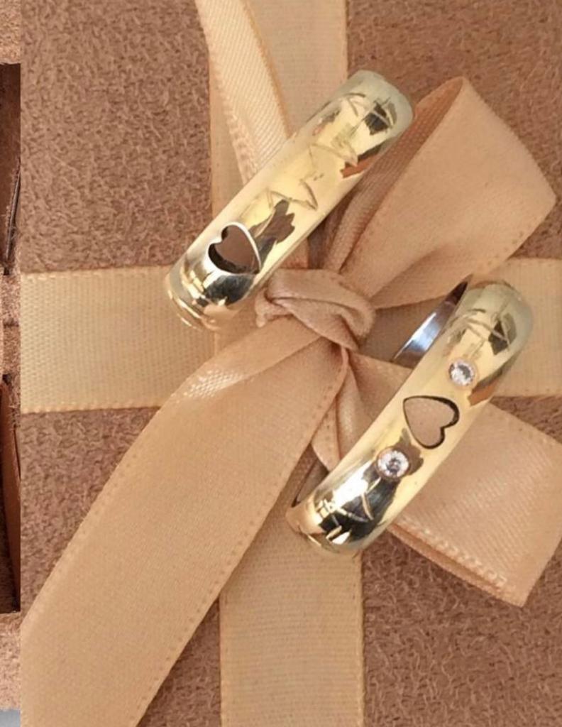 mod-coracao-1.jpg Par Alianças de Moedas Antiga Coração Batimentos e Pedra - Imagem 1